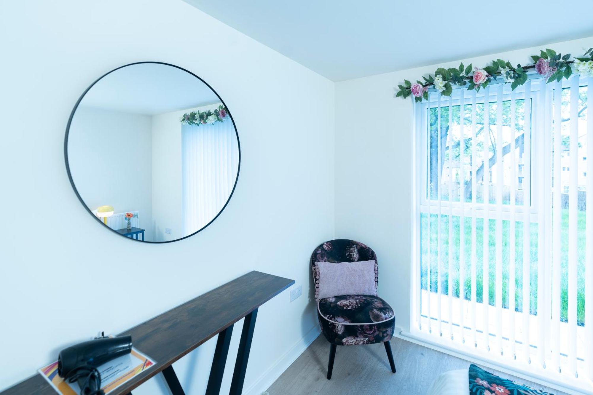 Luxury Ground Floor 2 Bedroom Apartment Free Wifi & Parking Sheffield Esterno foto